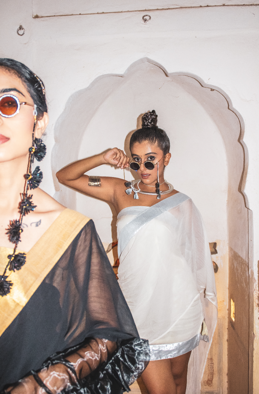 short saree, short, sarees, india, modern sarees, modern ethnic wear, white , social conscious , bollywood,